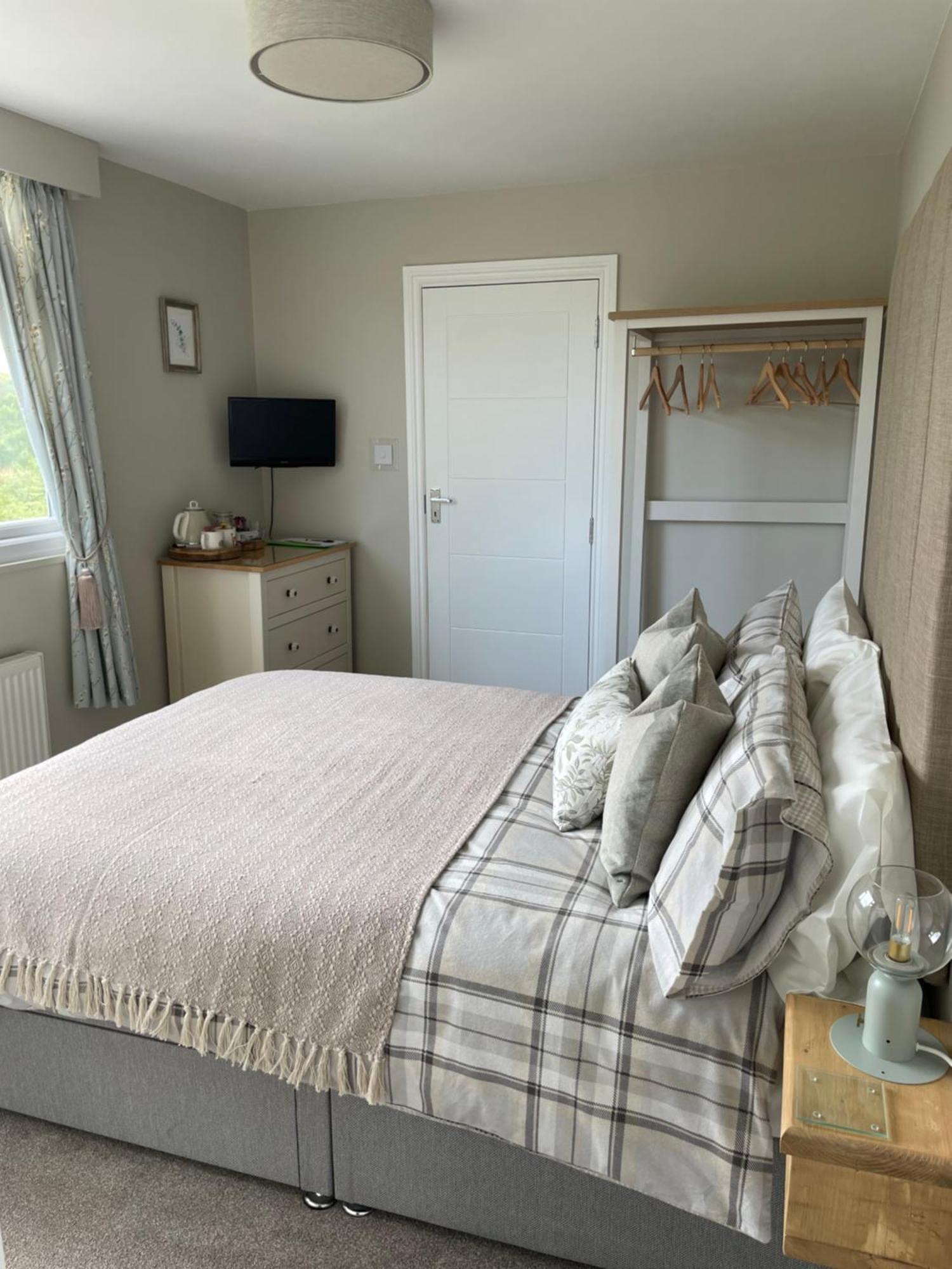 Woodland House B & B Wimborne Minster Esterno foto